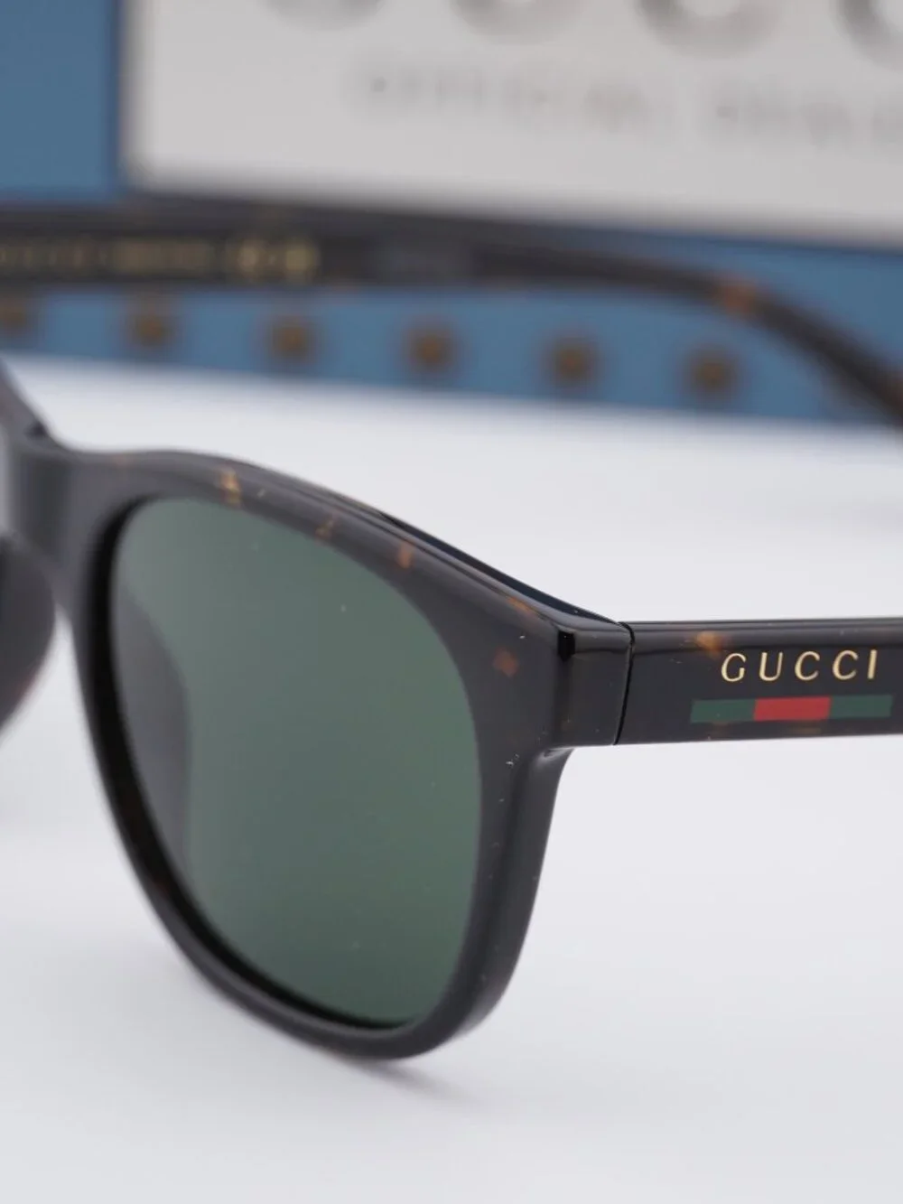 Gucci model gg1985s